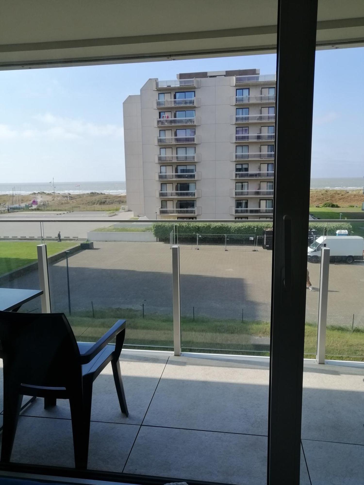 Zee En Strand De Panne Esterno foto